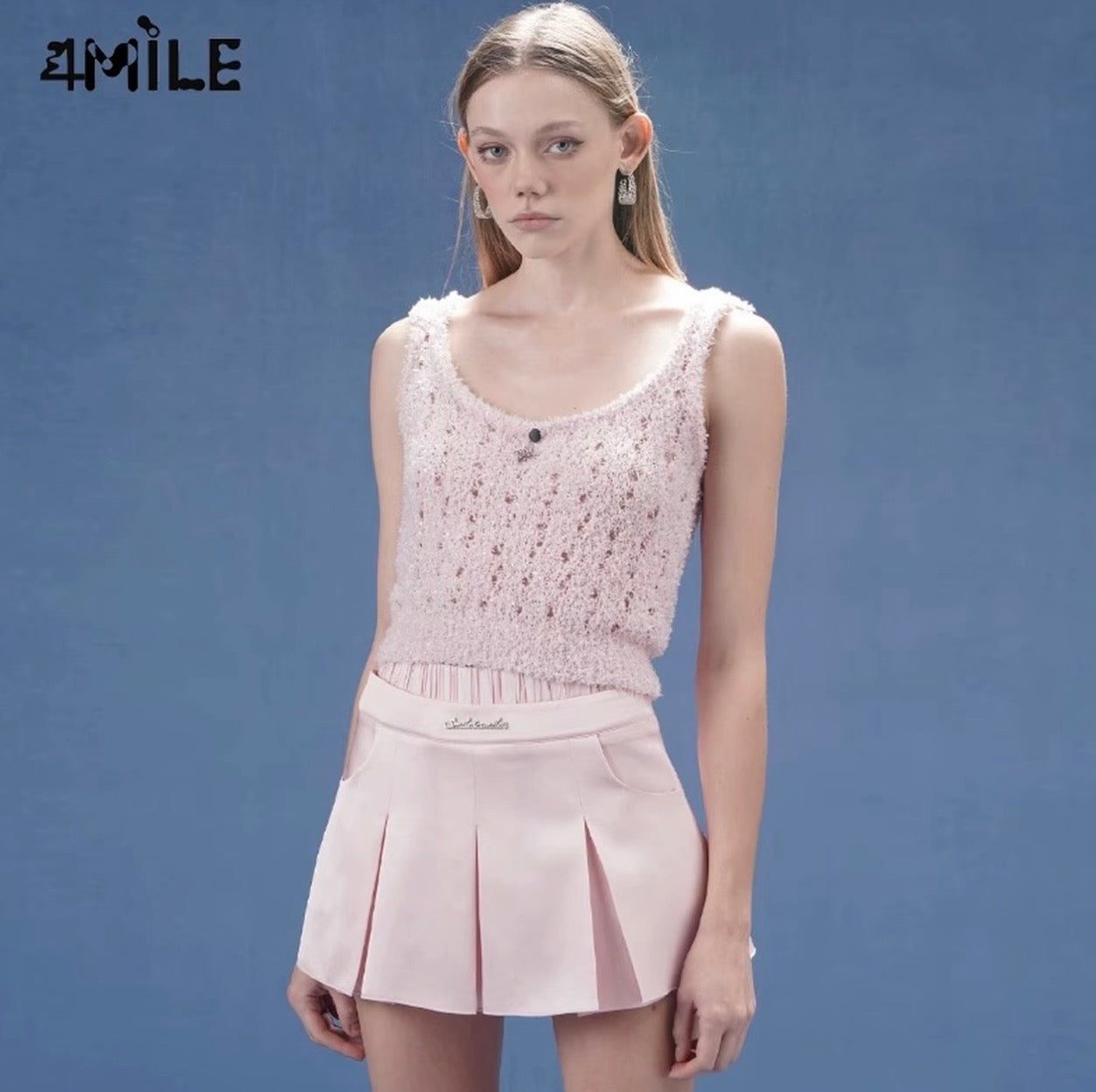 4MILE Spring/Summer New Sparkling Sequined Starry Sky Knitted Vest, Can Be Worn Outerwear, Stylish U-Neck, Slim Fit Base Layer