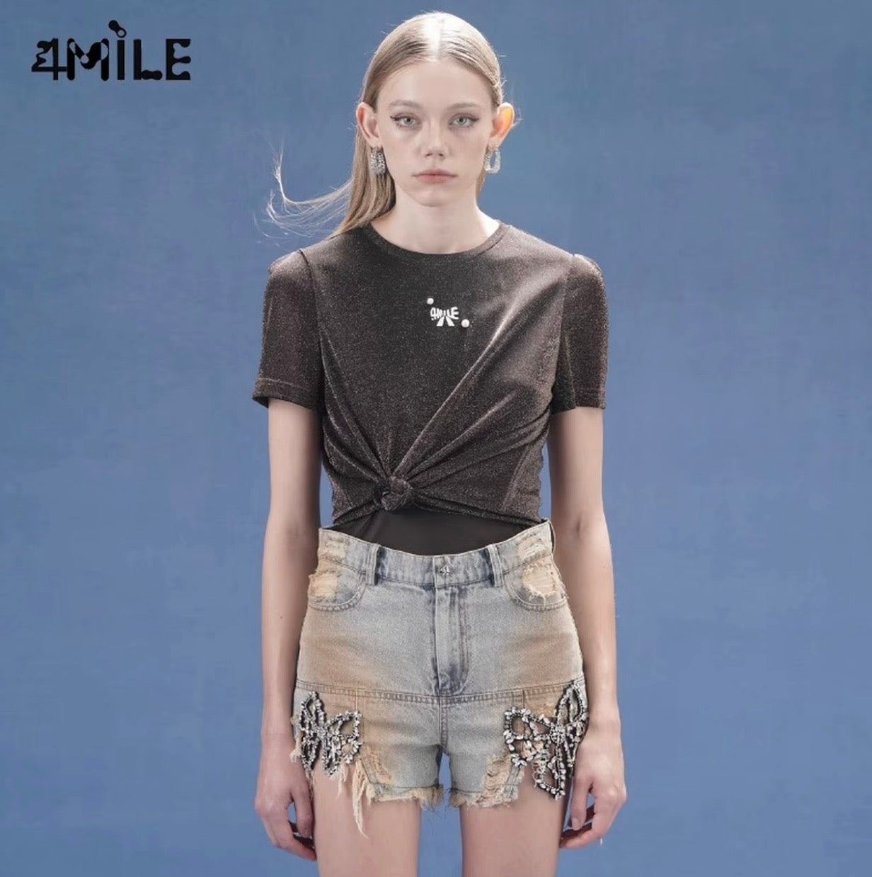 4MILE Spring/Summer New Design: Beaded Bow Tie with Sparkling Silver Thread Double-Layer Round Neck T-Shirt, Sweet Short Sleeve