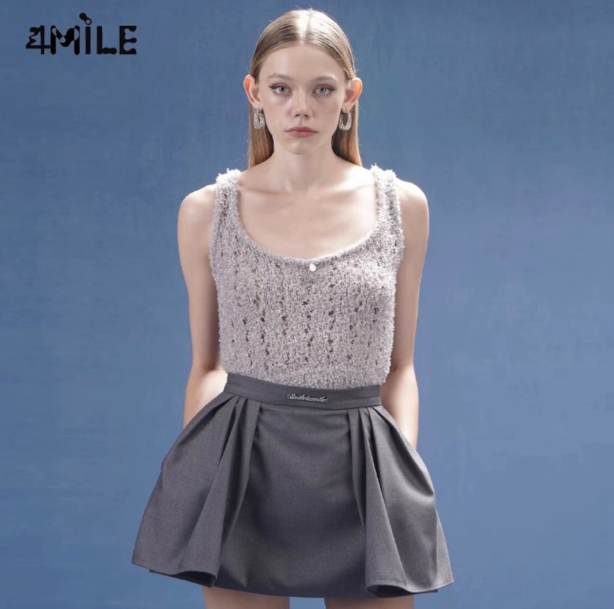 4MILE Spring/Summer New Sparkling Sequined Starry Sky Knitted Vest, Can Be Worn Outerwear, Stylish U-Neck, Slim Fit Base Layer