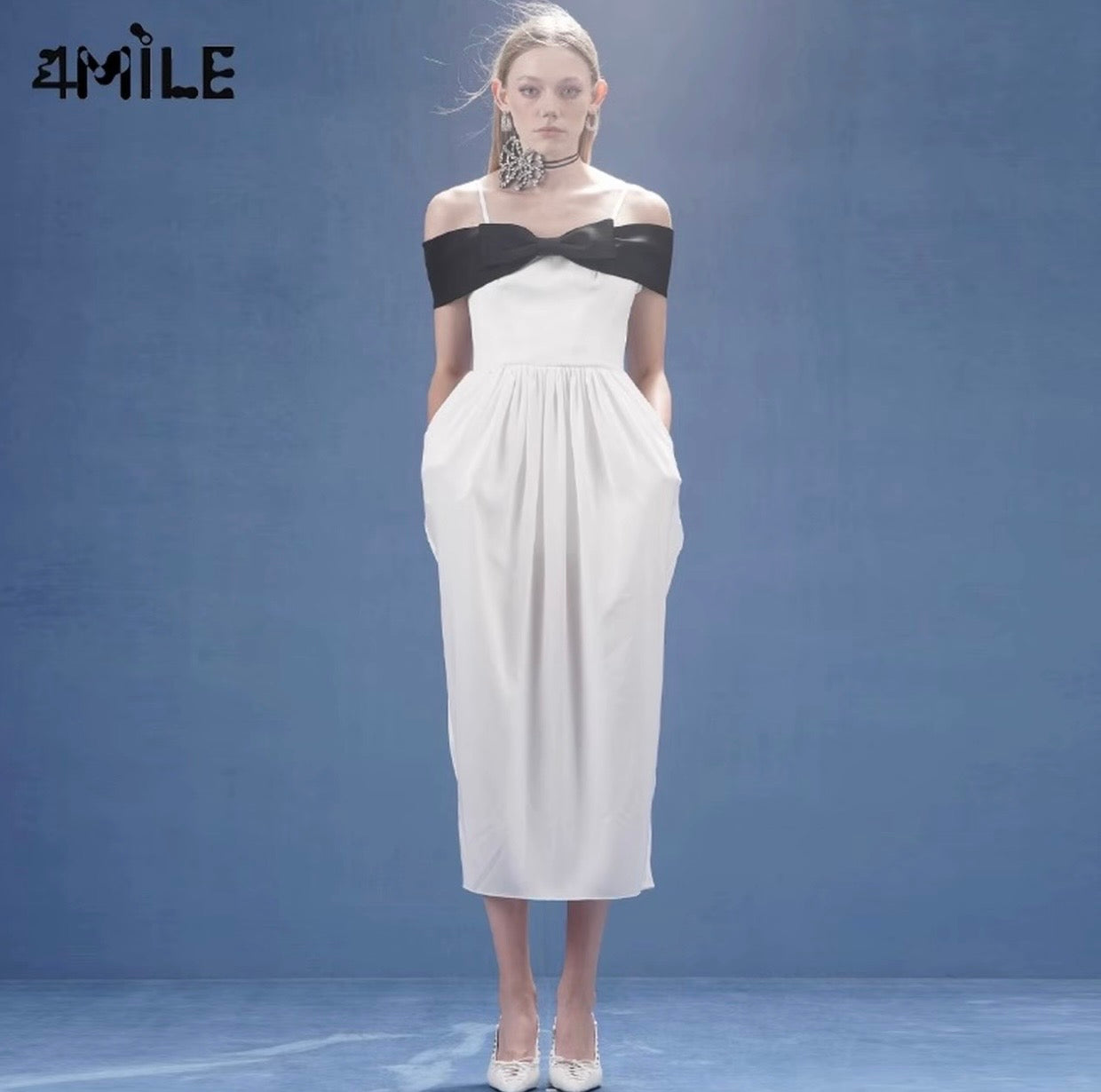 4MILE春夏新款撞色蝴蝶结抹胸茧型连衣裙优雅设计师简约吊带裙