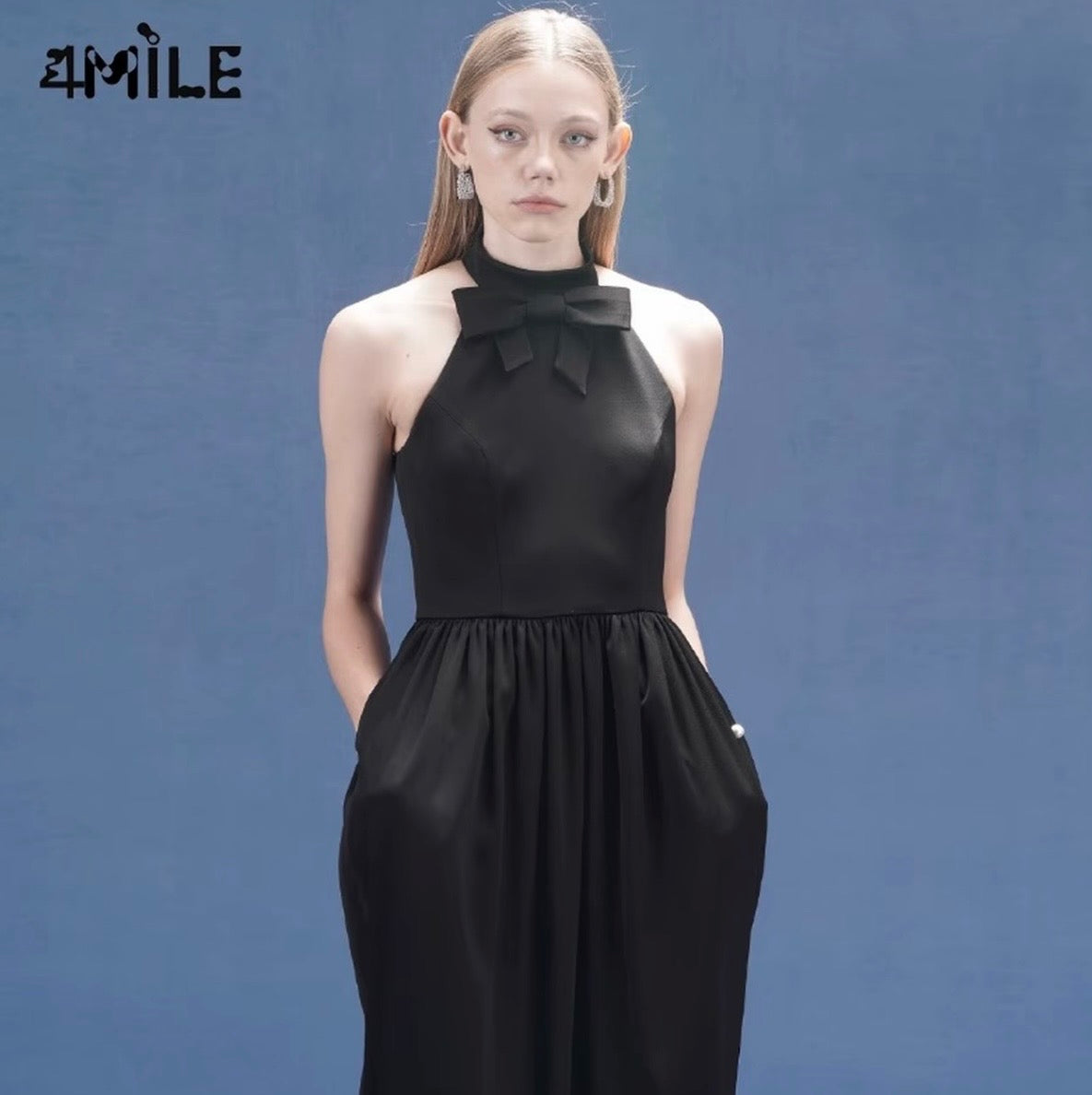 4MILE24 Spring/Summer New Black Bow-Knot Cocoon-Shaped Halter Neck Dress - Niche Designer Haute Couture Gown
