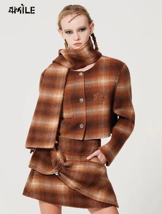 4MILE Autumn/Winter Designer Retro Plaid Scarf Woolen Short Coat Round Neck Long Sleeve Yadan College Style