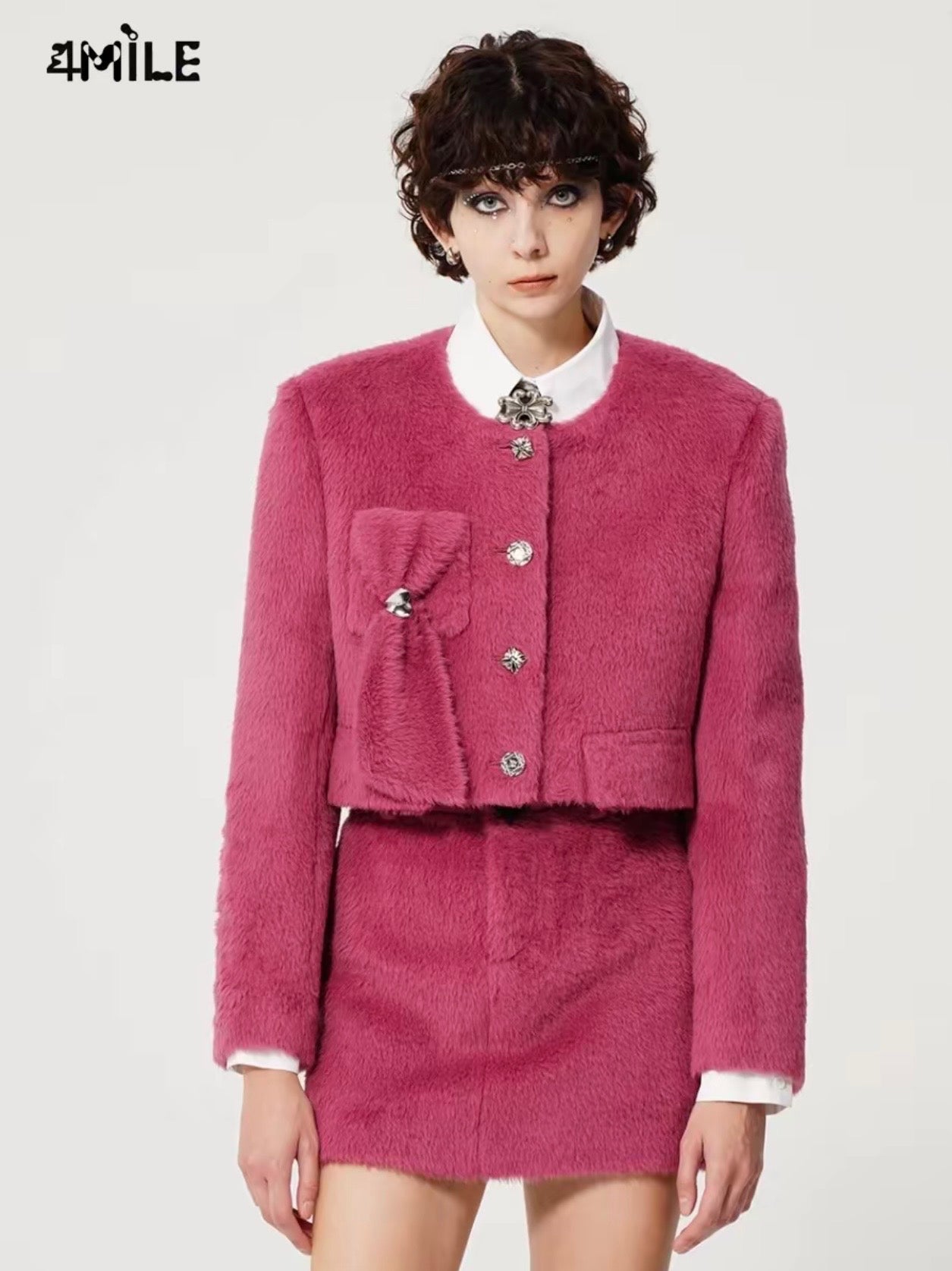 4MILE [Ju Jingyi's Style] Heart-shaped Bow Pocket Alpaca Wool Short Jacket, Elegant and Refined Chanel-inspired